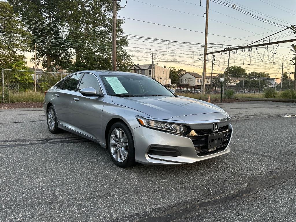 2020 Honda Accord LX's photo
